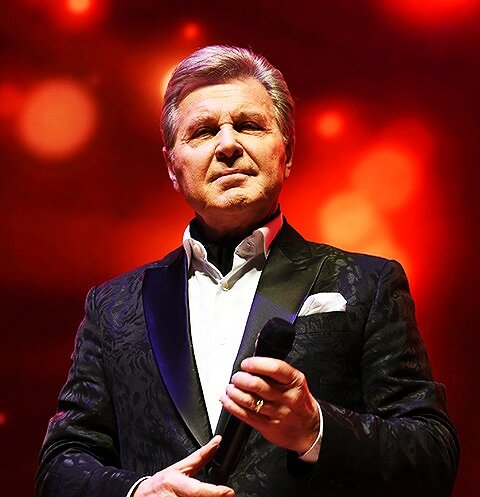 Лев Лещенко