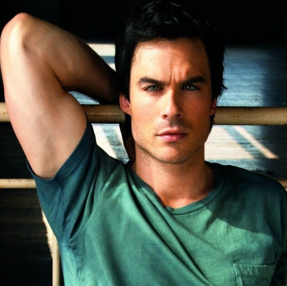 Каждый его представляет по своему.