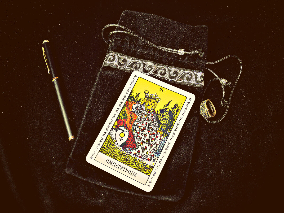 Идея инсталляции, фото, обработка - всё моих рук дело. Только оригинальный контент, только хардкор!