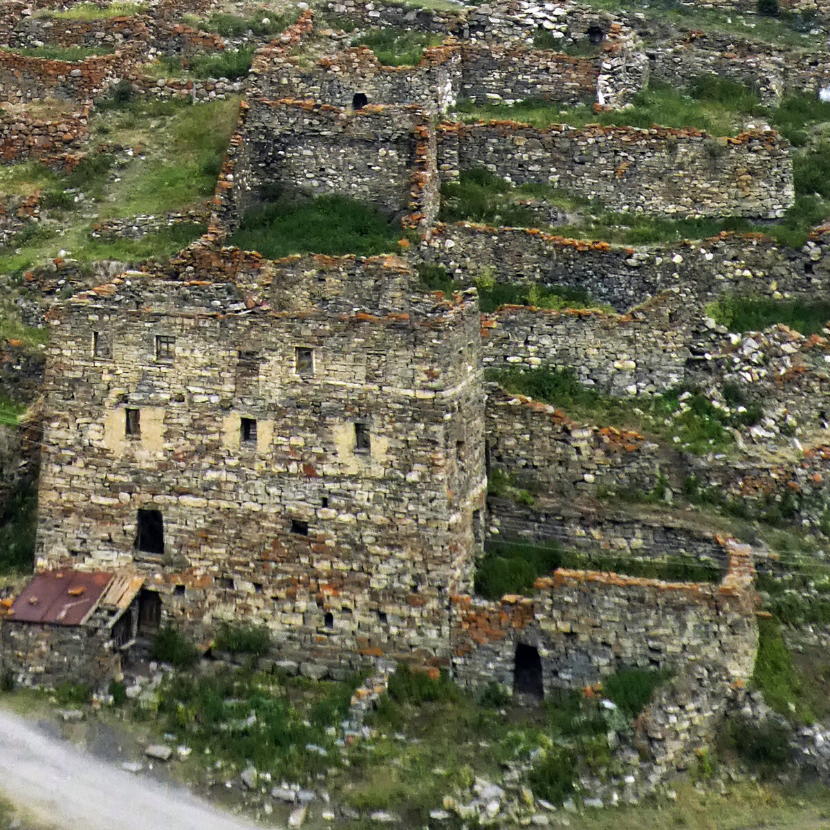 селение галиат в северной осетии. галиат 2022. галиат дигория. древний город галиат. галиат осетия.