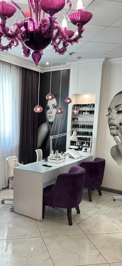 Фото автора. Маникюром поделюсь в следующих постах , заодно и масками для рук 😁😉