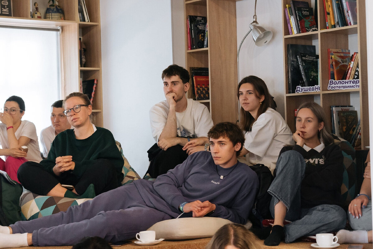 Благодарная аудитория в пространстве ExLibris