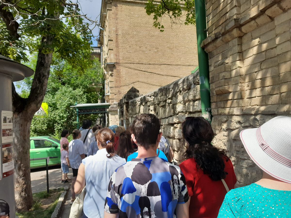Очередь в кассы музея Лермонтова