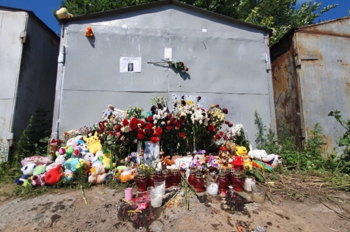    Отца погибшего Далера Бобиева выпустили по УДО