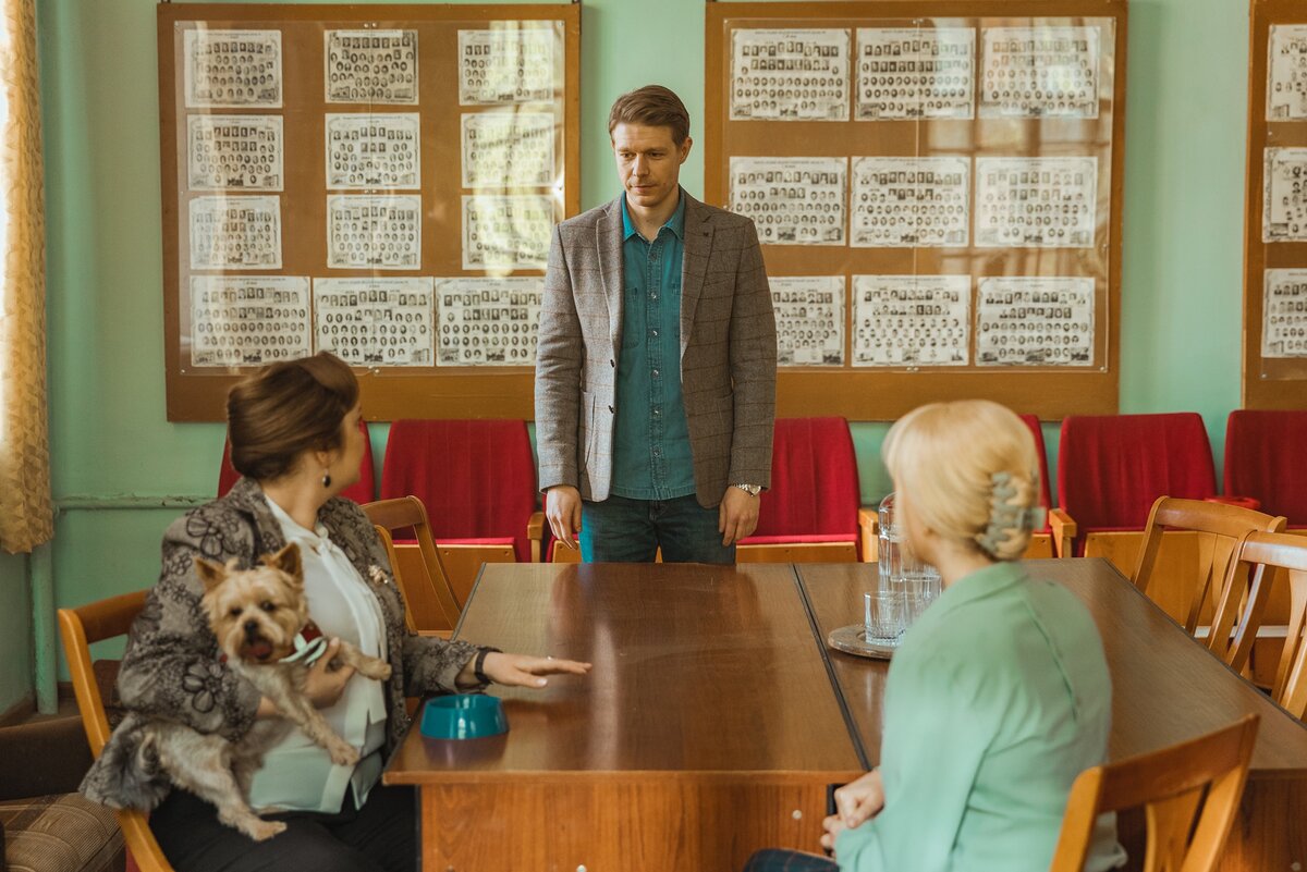  📷 📷 📷 📷 📷 📷 📷 📷 📷 📷 📷 📷 📷    Кадры из сериала "Крутая перемена"