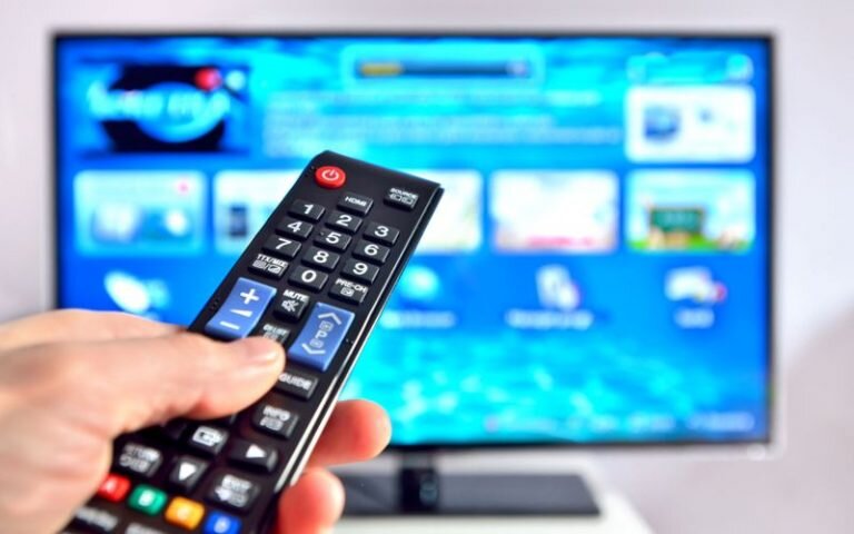    Россияне чаще всего смотрят детективные и исторические сериалы Марина Шарт