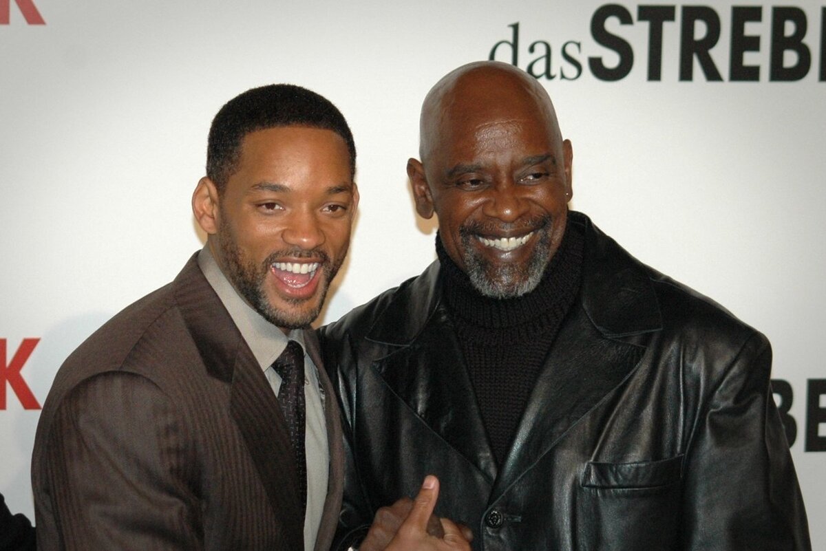 В 2006 году на большие экраны вышел фильм о его жизни "В погоне за счастьем". Уилл Смит был номинирован на премию «Лучший актер» за роль Криса Гарднера.