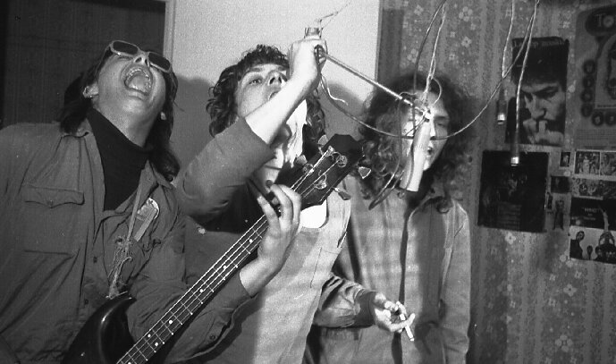 Игорь"Панкер" Гудков, Майк и Иша. Фото из открытых источников Интернета