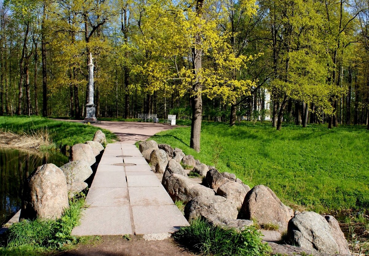 Петербург какие парки открыты. Екатерининский парк Морейская колонна. Александровский парк Царское село. Екатерининский парк Царское село. Екатерининский парк Пушкин.