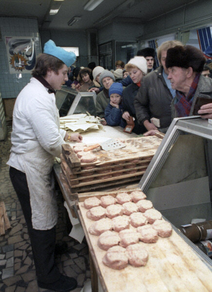 Пустые полки в ссср 1990