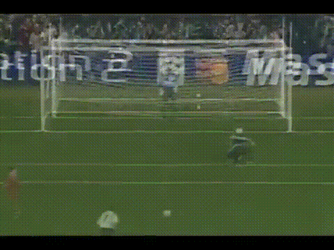 Серия пенальти. 1:2. Джон Карью.