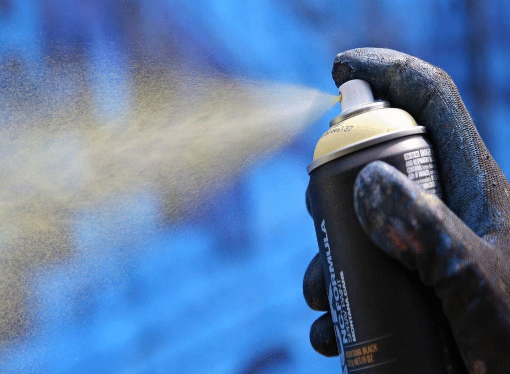 Средства для удаления аэрозольной краски (источник фото: Яндекс.Картинки)