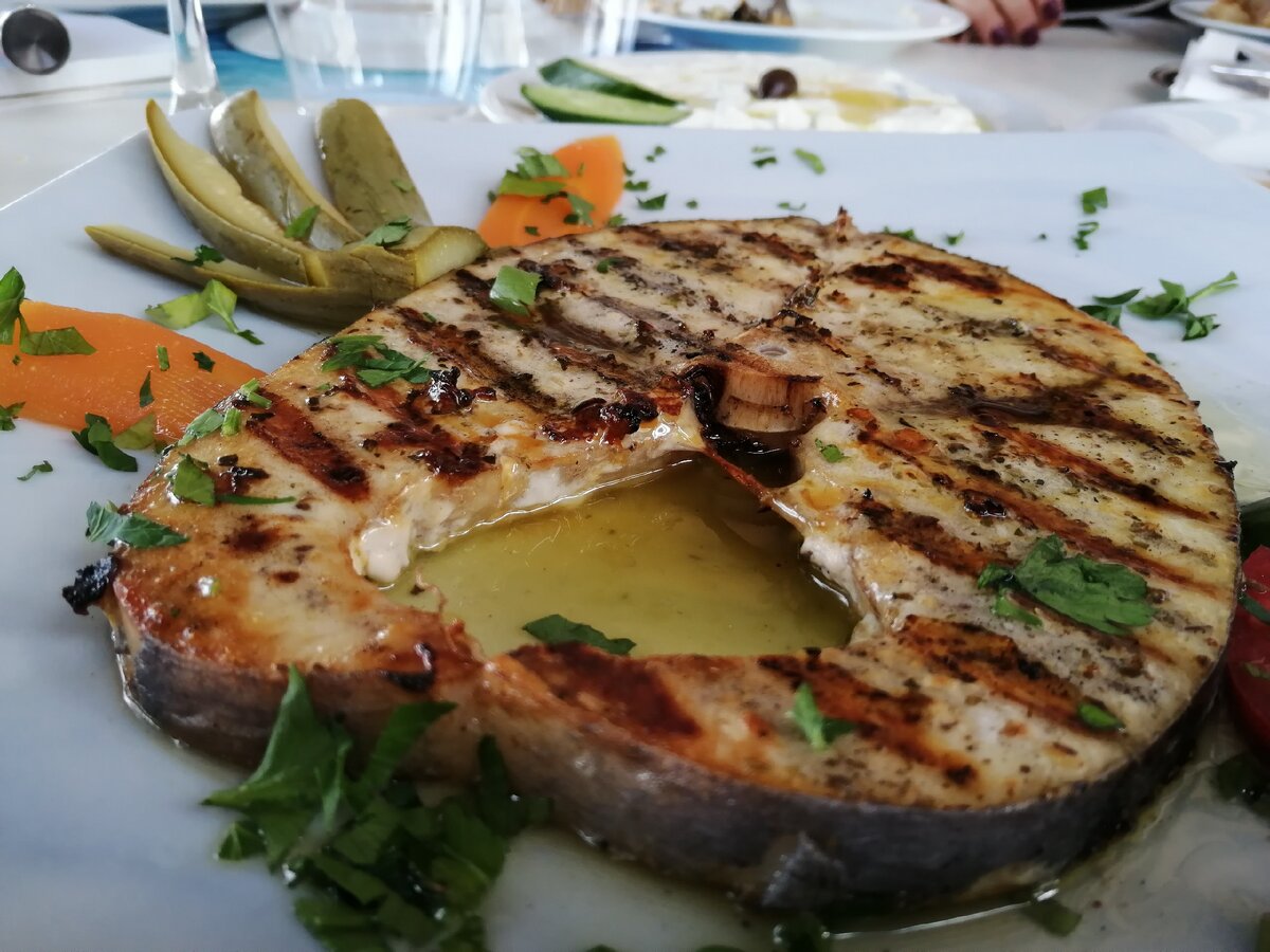 Обед в критской таверне. фото Света Давыдова 