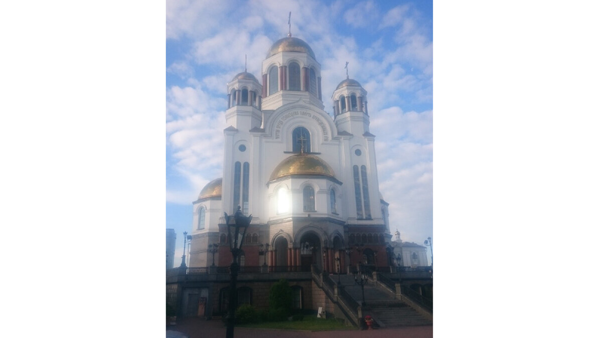 Комментируйте, ставьте лайки, подписывайтесь.