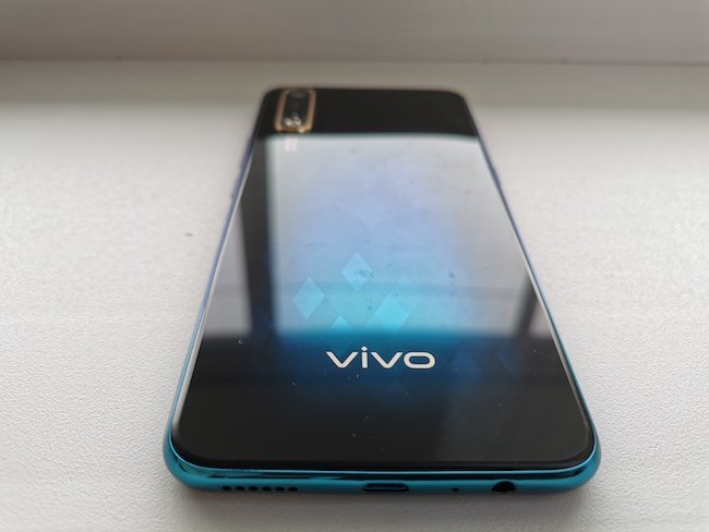 Нео дисплей. Виво v17 Neo голубой. Vivo черный бриллиант. Vivo v17 Neo тест камеры. Самсунг 17 Нео.