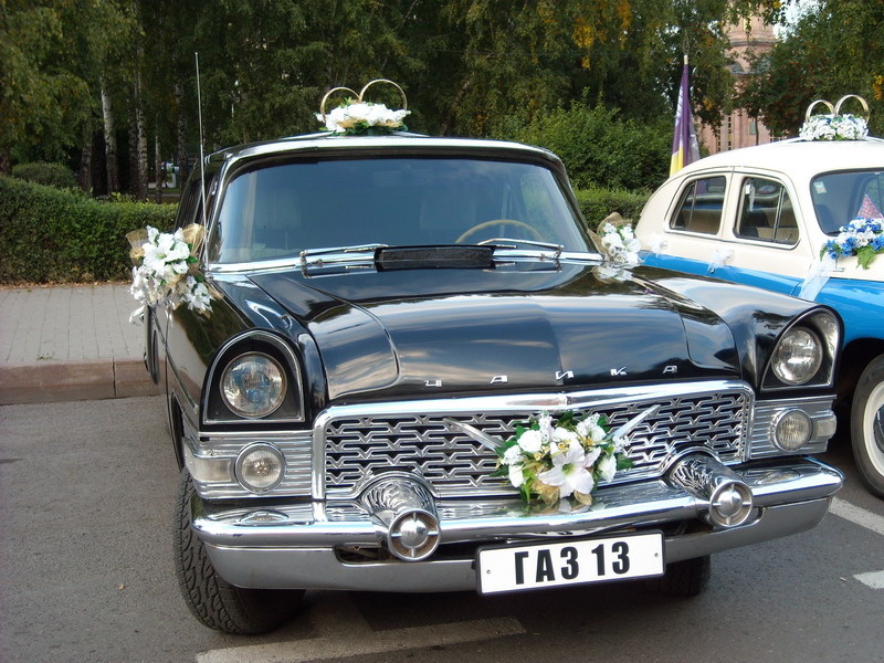 Автомобиль "Чайка" (фото взято на Яндекс.ру)