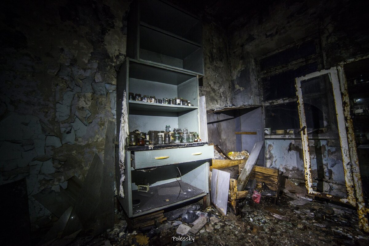 Ночь в морге Припяти. Жуткие уголки Чернобыля. Новое видео