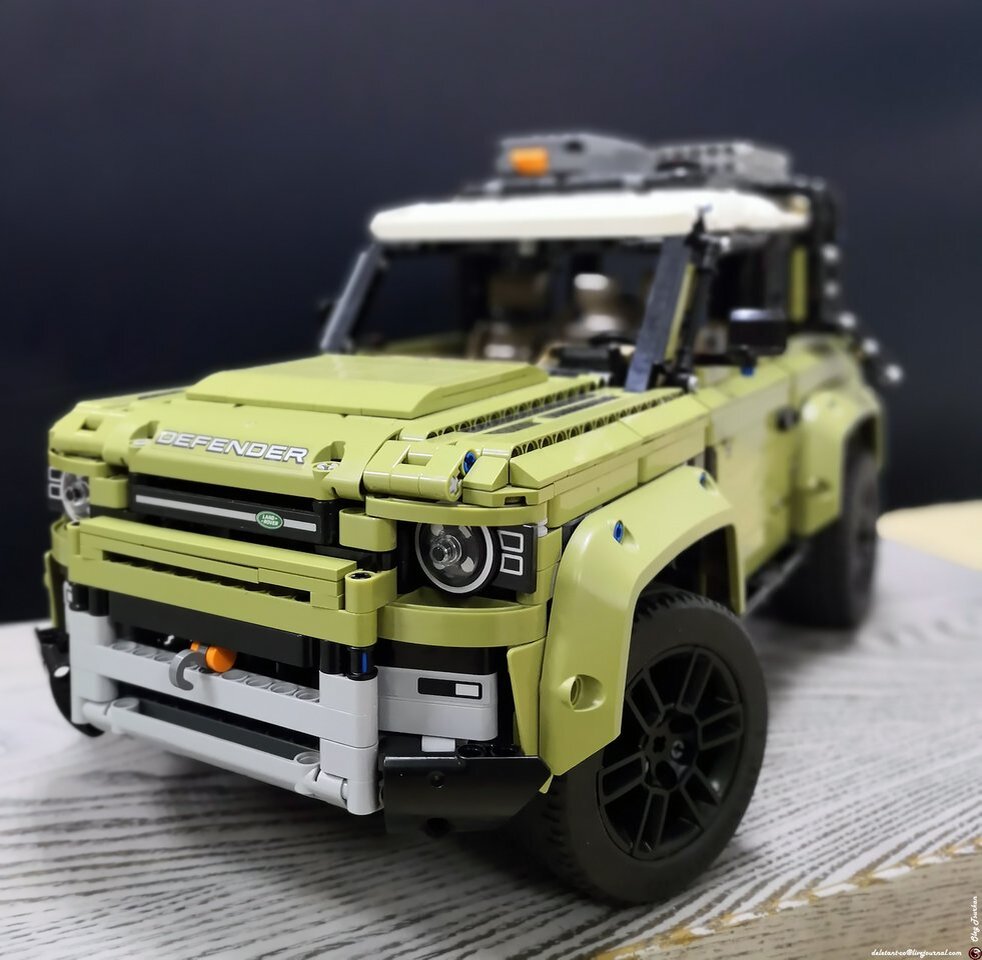 LEGO® Technic 42110 Land Rover Defender | deletant | Дзен