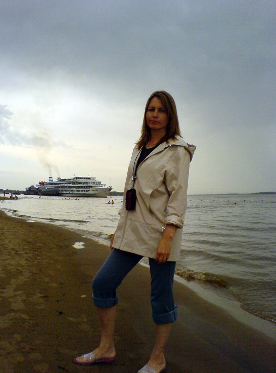 Автопортрет во время круиза по Волге на теплоходе (август 2005 г.).