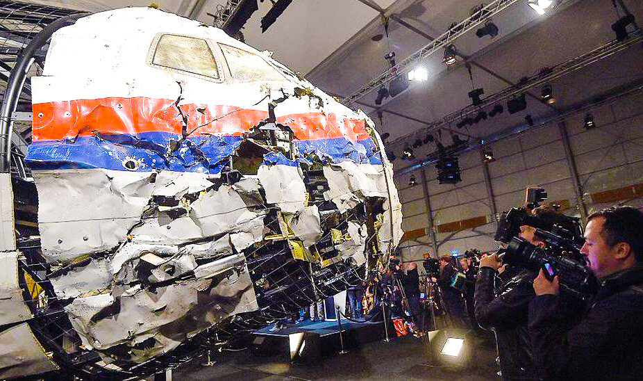 Малазийский «Боинг», летевший рейсом из Амстердама в Куала-Лумпур 