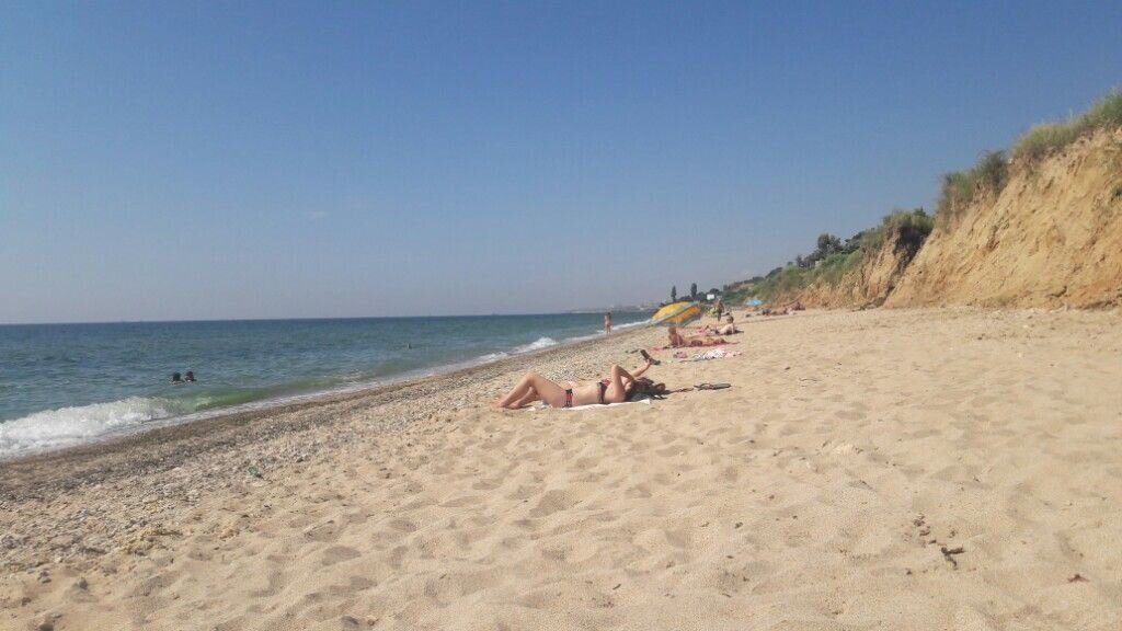Приблизительно такой маленький пляж. Яндекс картинки  forum.pravda.com.ua 