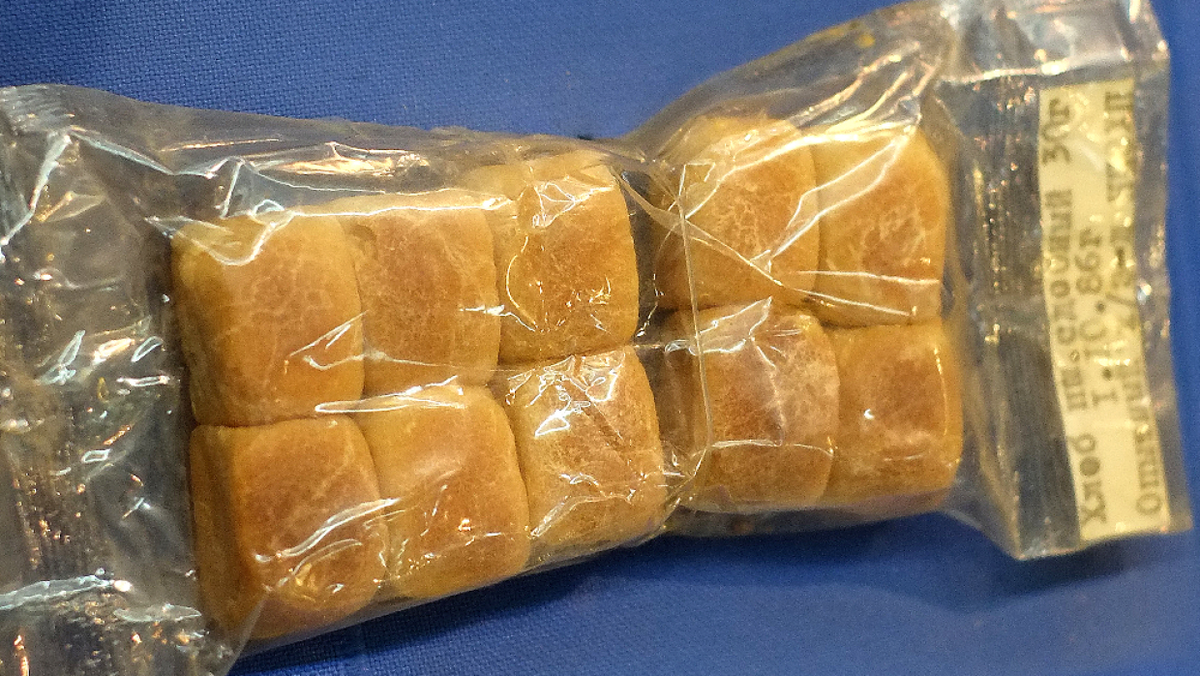 Так выглядит космический хлеб, каждая буханка не больше, к примеру, конфеты рафаэлло.