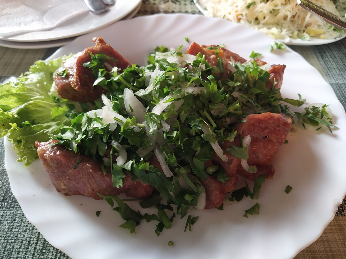 Мясо по абхазски