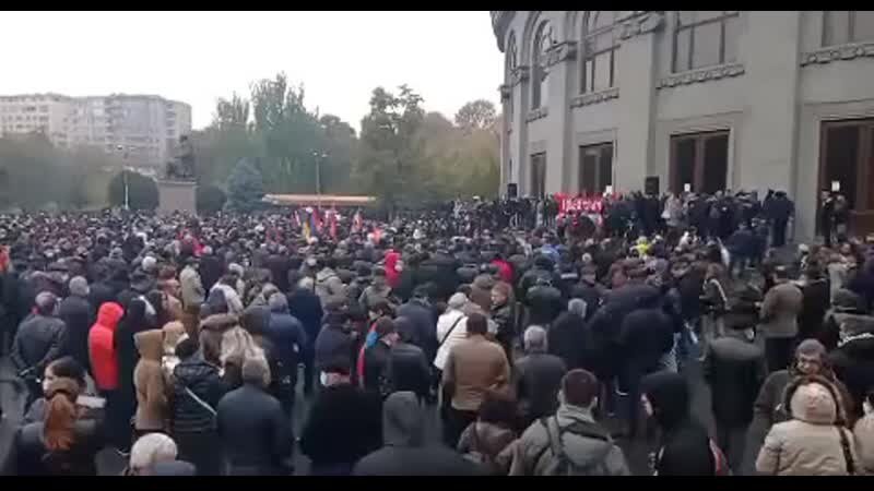 Протесты против Пашиняна в Армении