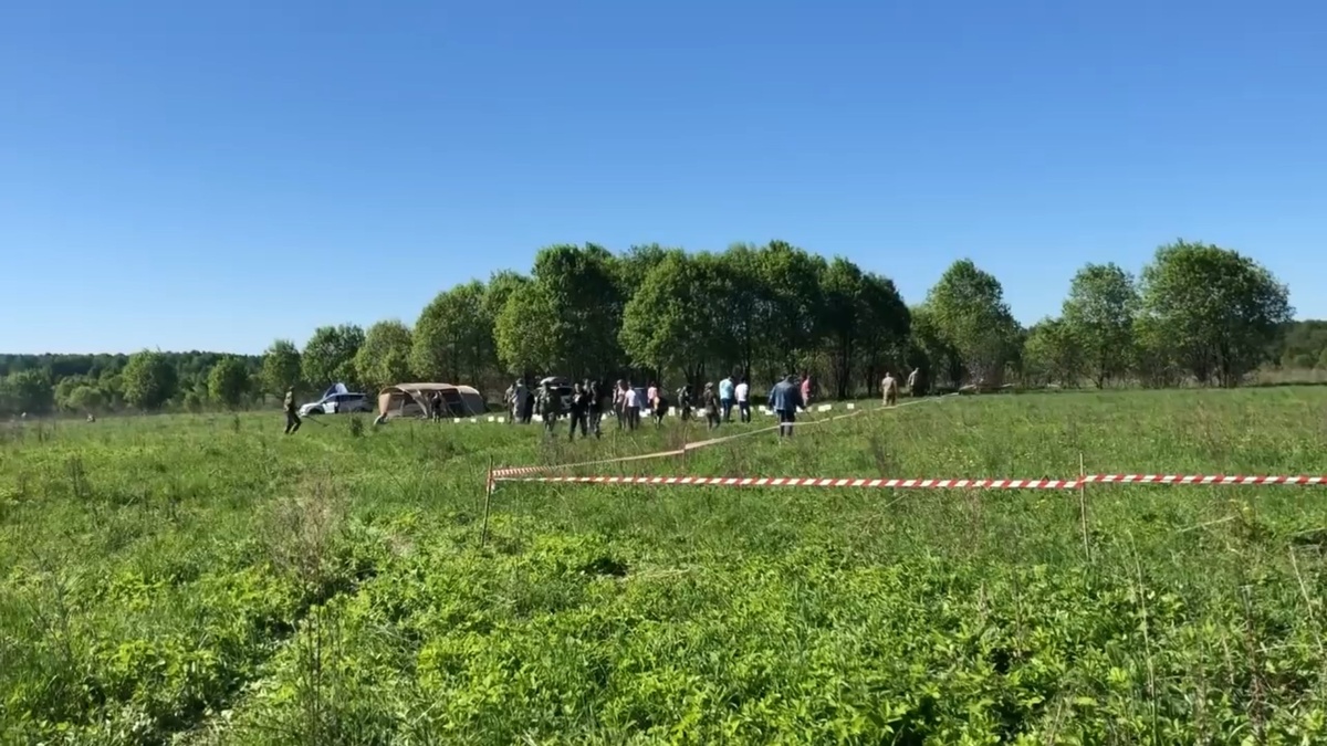 Народ собирается, идет подготовка за день заранее.