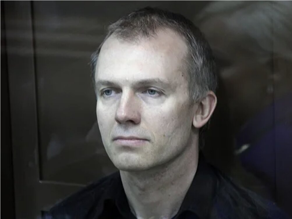 Дмитрий Довгий