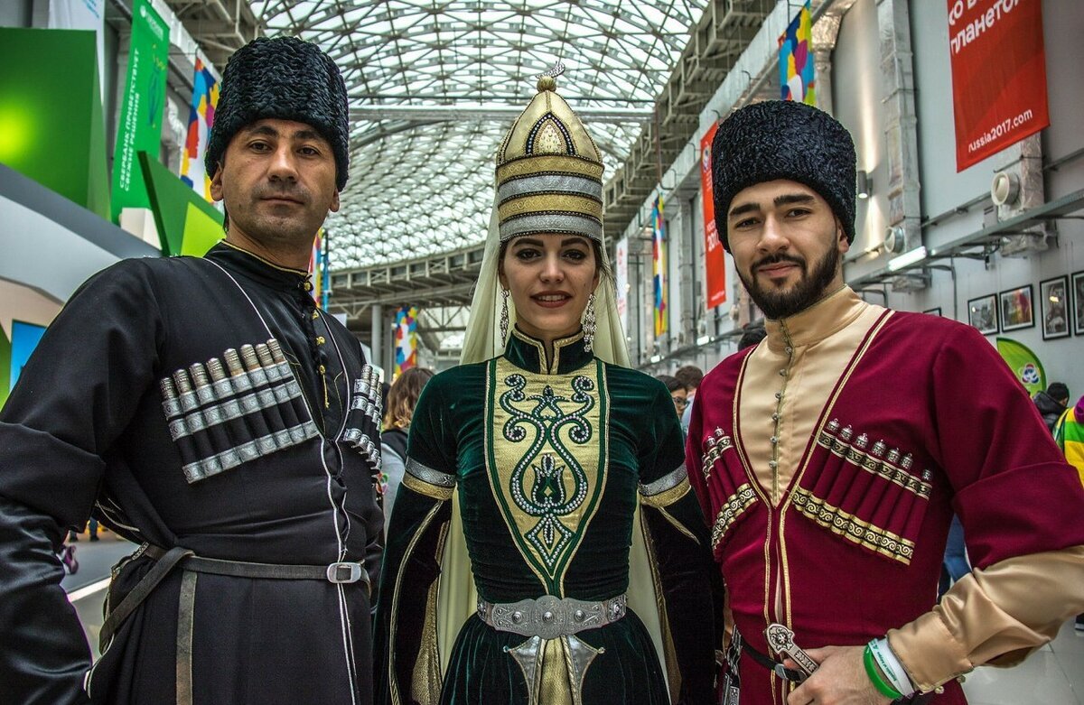 как выглядят азербайджан мужчины