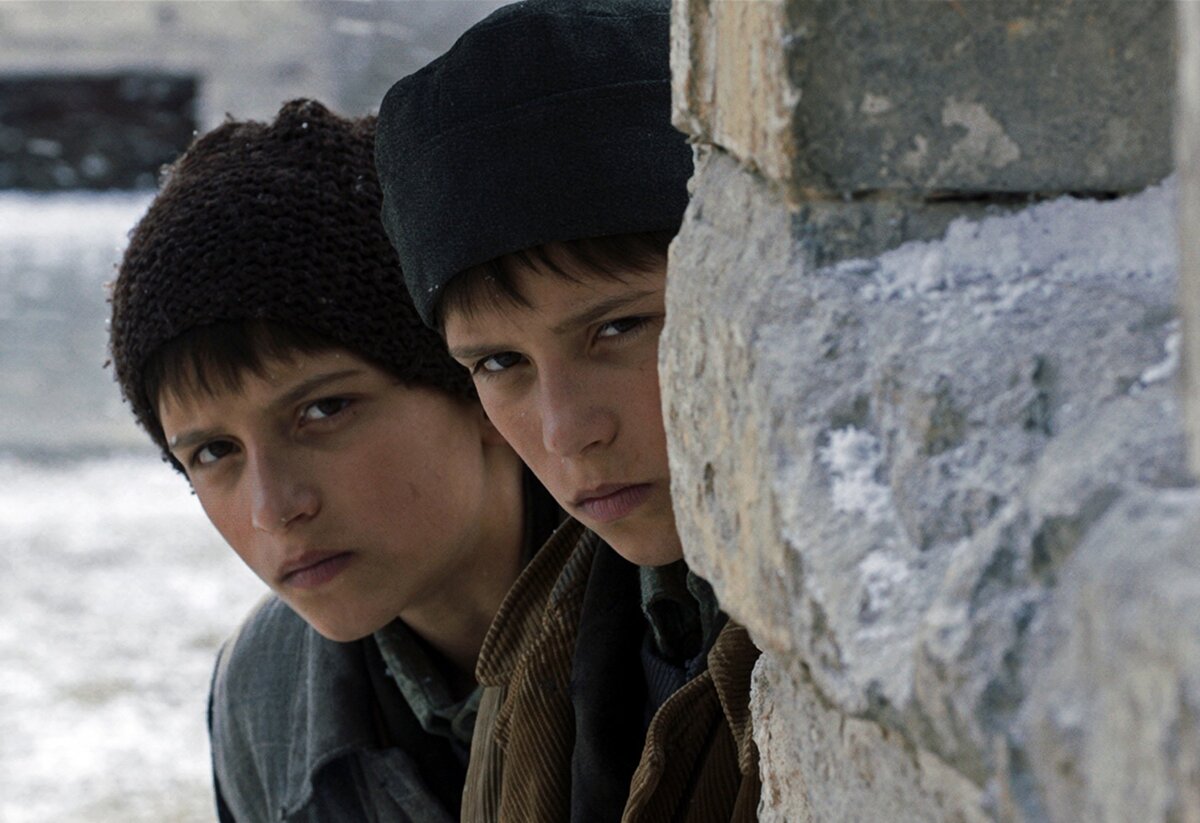 Драма, военный. Венгрия, Германия, Австрия, Франция. Режиссёр: Янош Сас. В  ролях: Пирошка Мольнар, Оршойя Тот, Ульрих Томсен, Ульрих Маттес и другие 