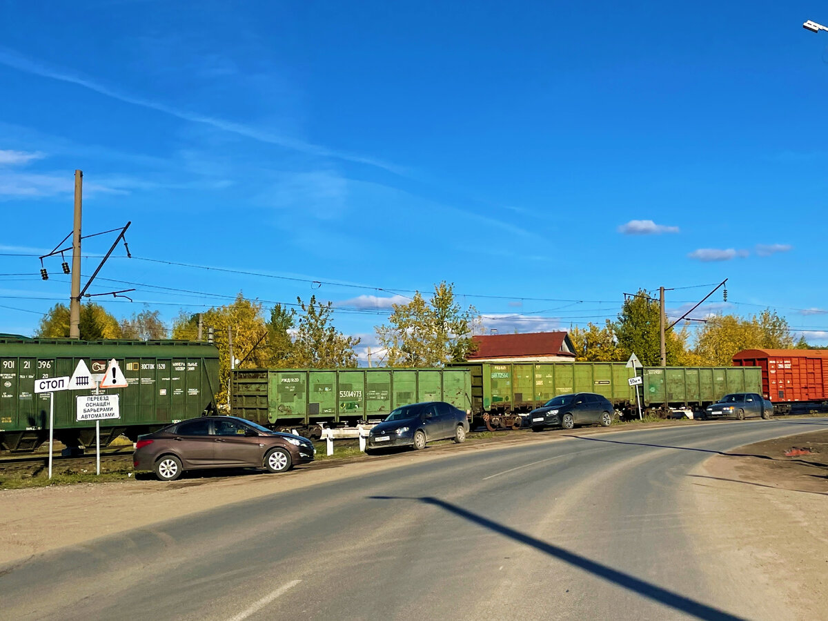 Займище база. Канаш казань жд. Канаш казань машина. Электричка канаш казань. Электропоезд эд9э.
