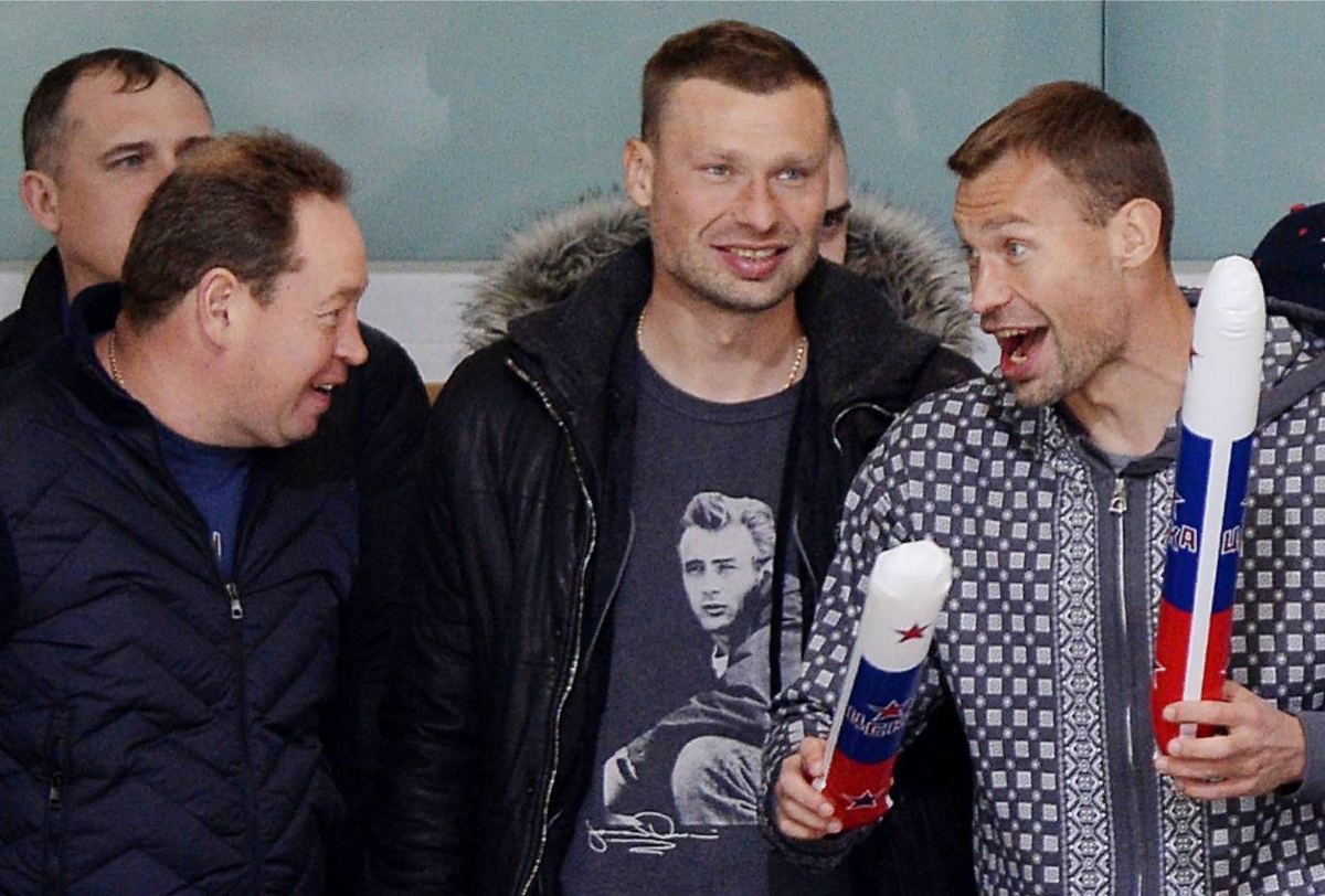 На вопрос, являются ли Березуцкие его учениками, Леонид Слуцкий ответил: "Не знаю, спросите об этом у них самих"