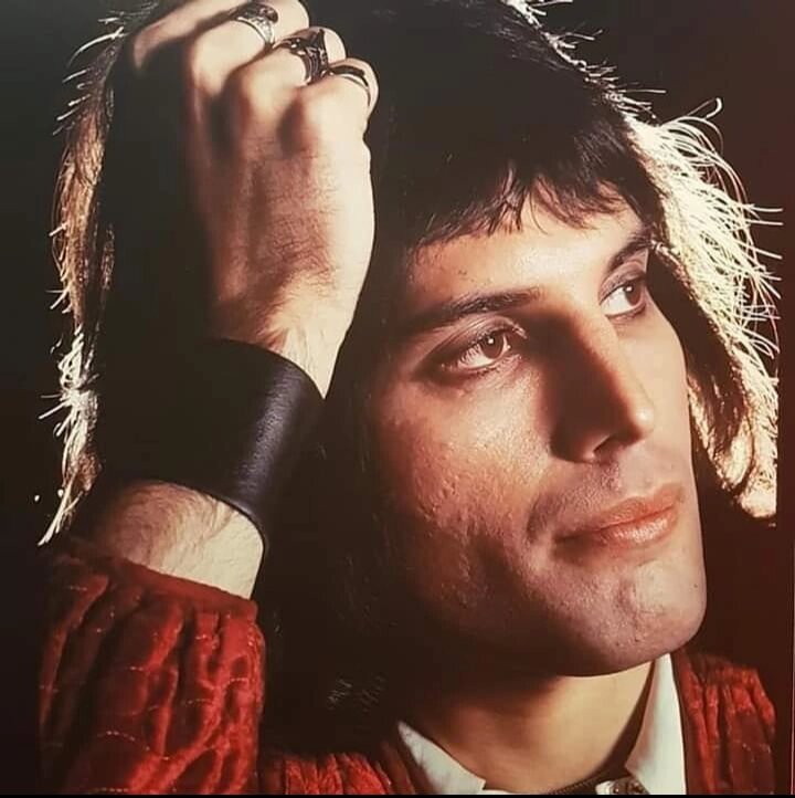 Фредди Меркьюри 