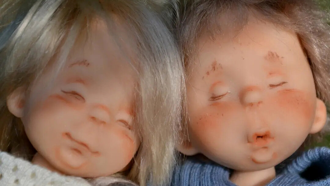 Авторские куколки Юлии Поляковой (фото со странички мастера https://vk.com/polyachok_doll)