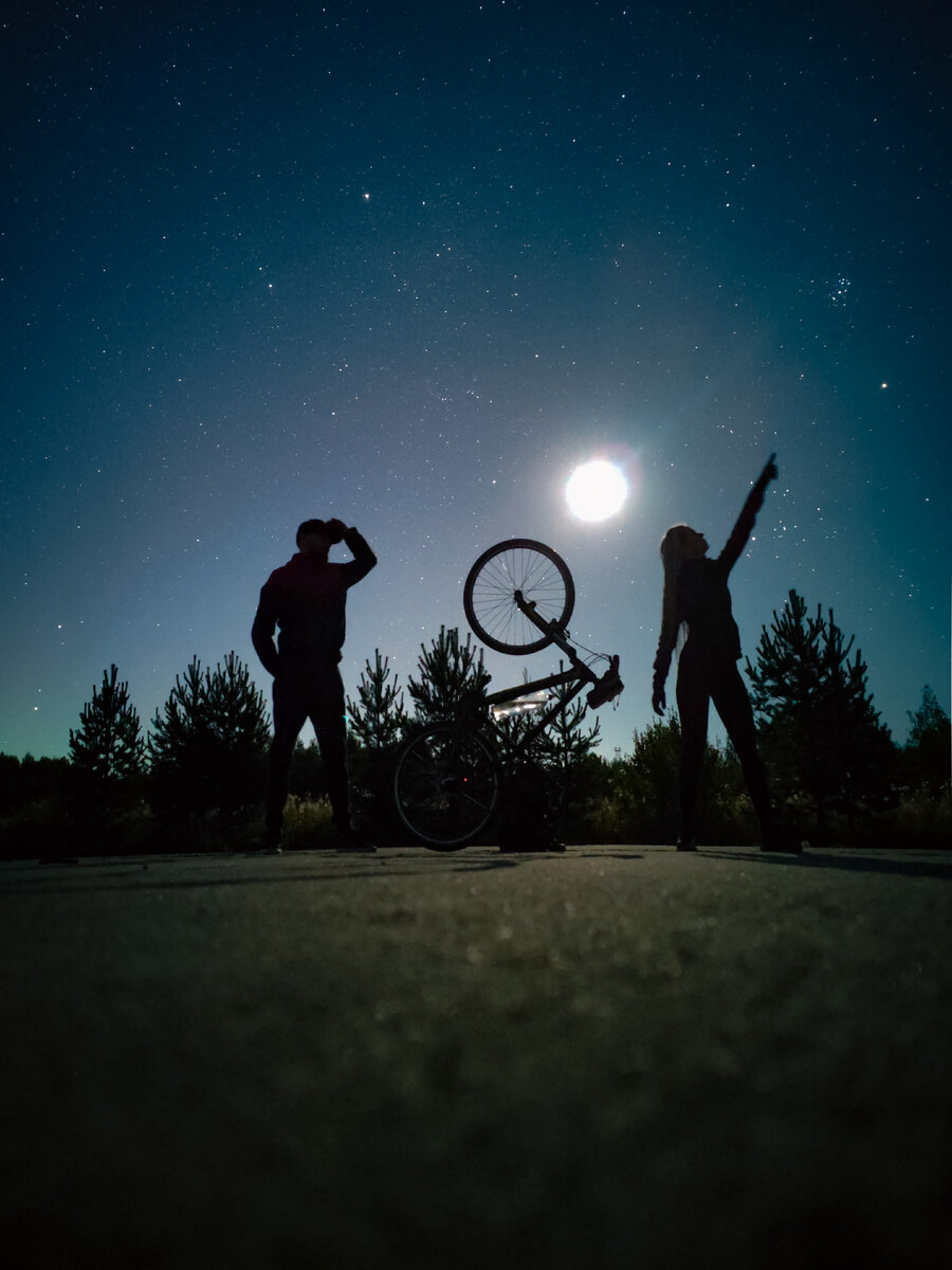 Я показываю Кисюндеру самую яркую звезду 