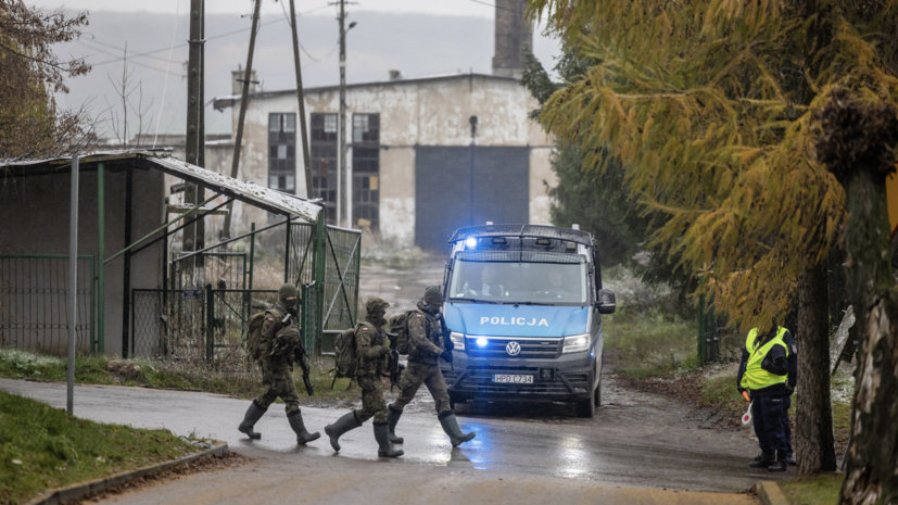  AFP WOJTEK RADWANSKI, DAMIEN SIMONART