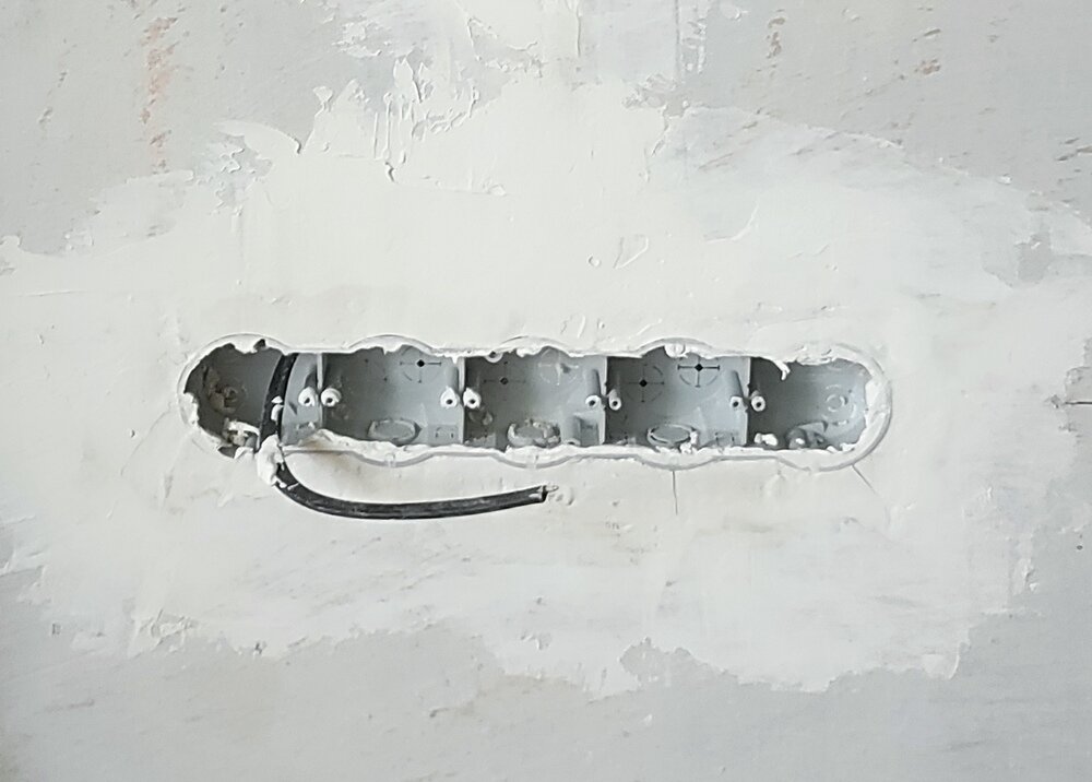 Как мы заменили старую алюминиевую проводку на медную во всей квартире ...