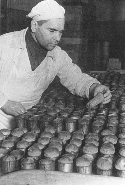 Ромовые бабы в Ленинграде 12.12.1941 