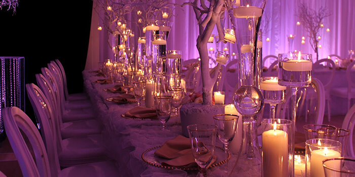 Скажите «нет» чересчур ароматным цветам и свечам. Сильный запах вызывает приступы головной боли и провоцирует появление аллергических реакций 