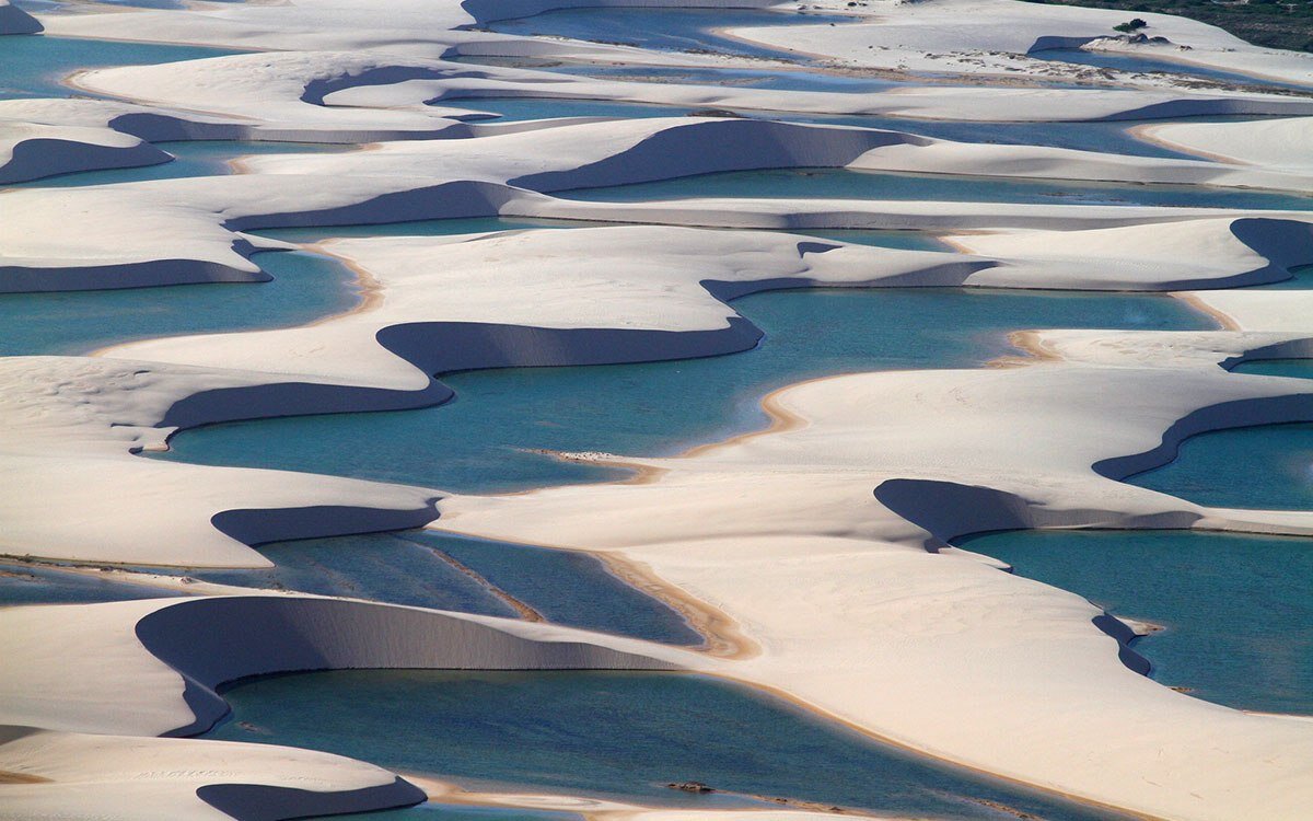 Пустыня с озерами в бразилии фото