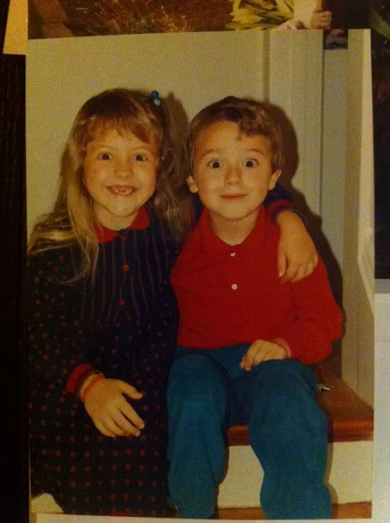                                         Ариель и Алекс Хирш           