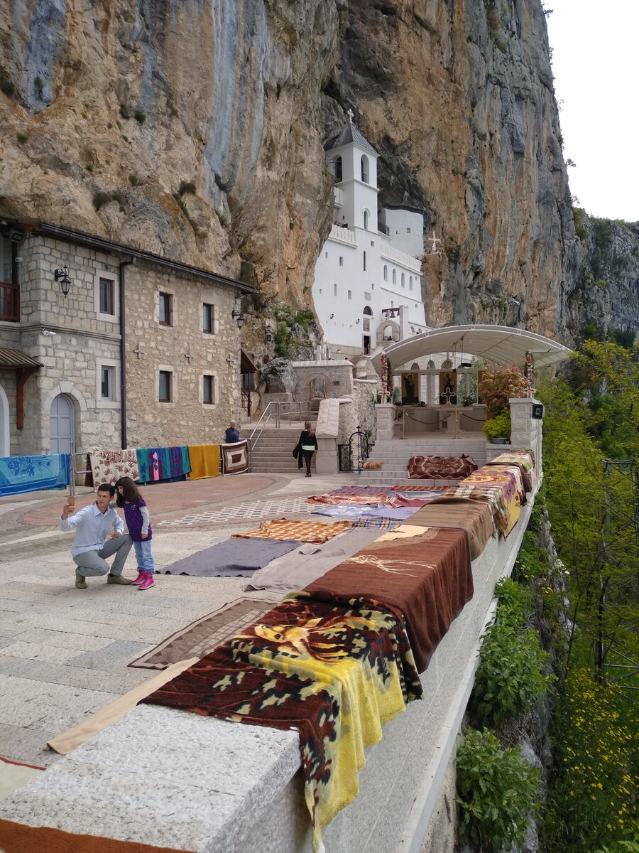 монастырь Острог