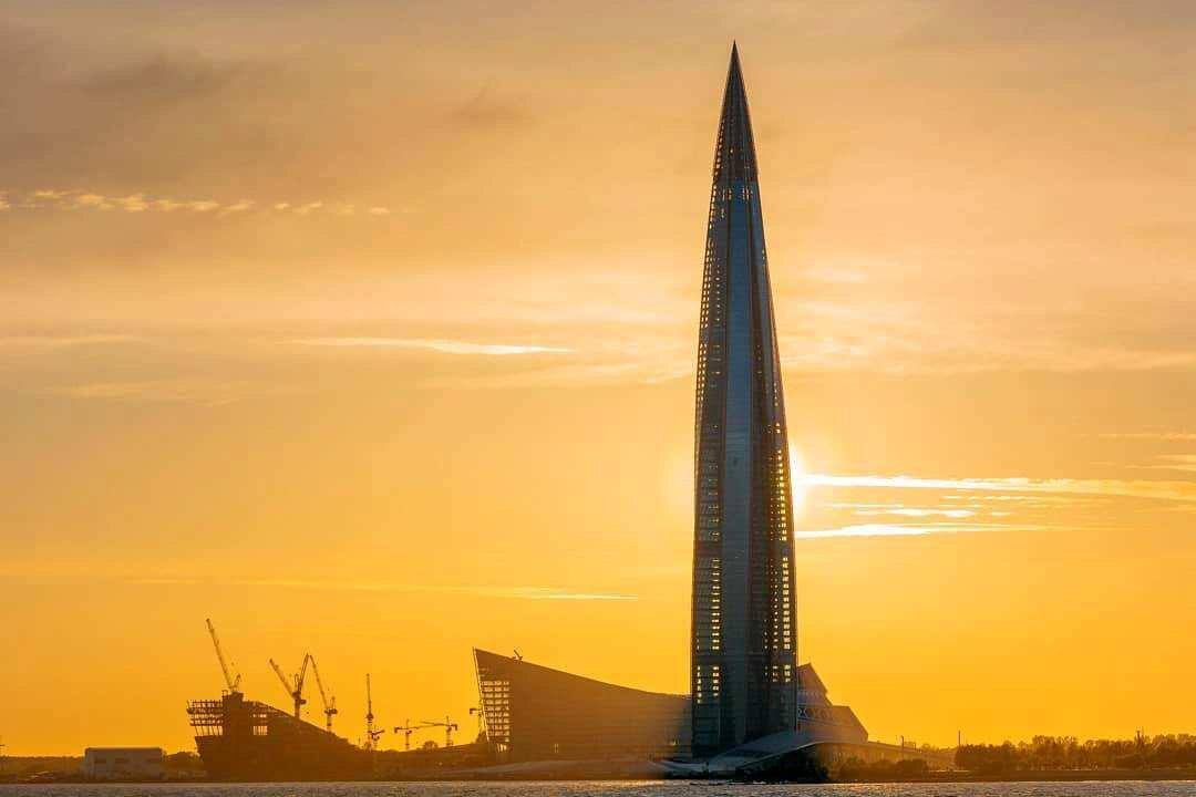 Лахта центр дата открытия. Второй небоскреб лахта центр. Лахта центр озеро сапы. Лахта-2 в санкт-петербурге высота. Лахта центр самое высокое здание европы.