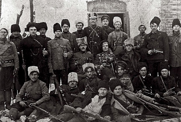  Отряд махновцев. Юго-восток Украины. 1918 год.