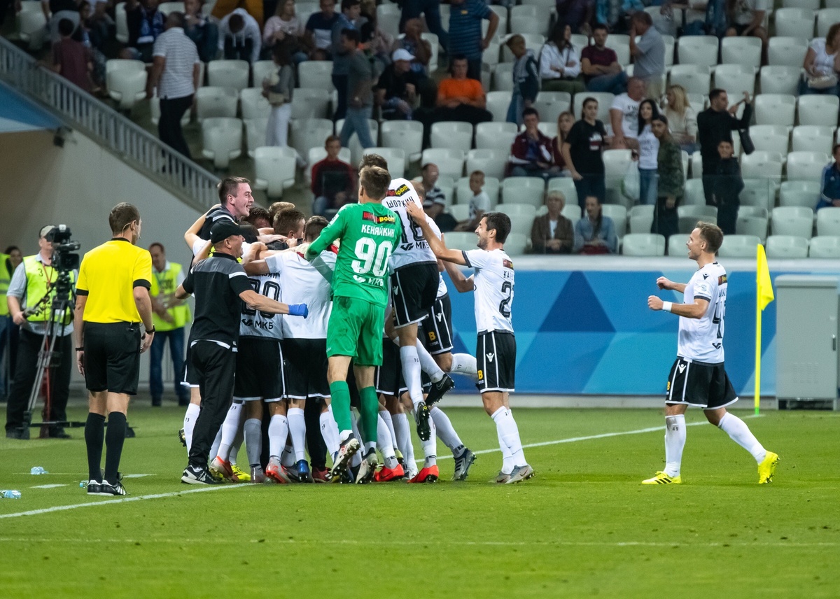 «Торпедо» - лидер ФНЛ!