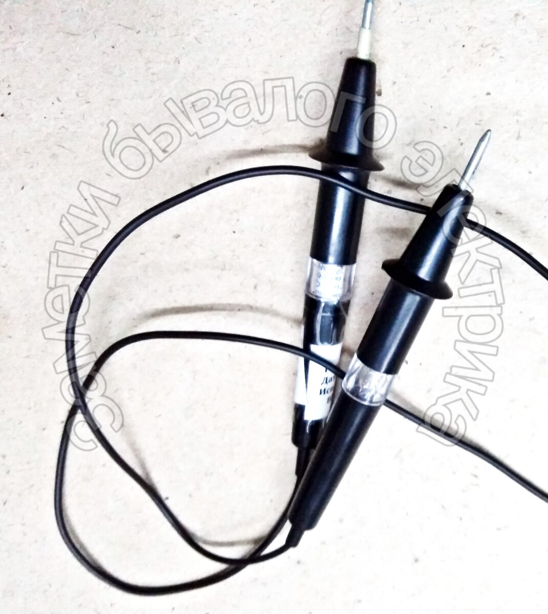 Двухполюсный тестер напряжения