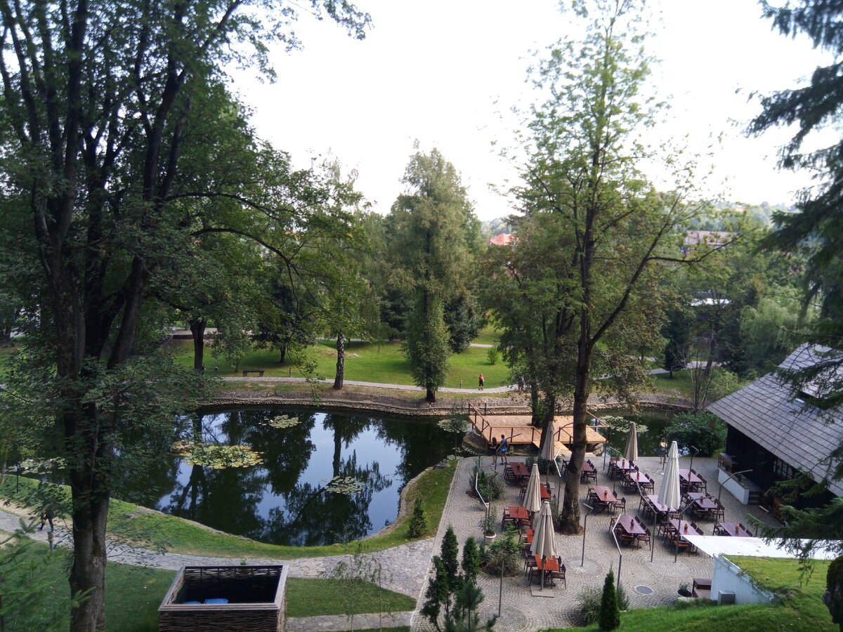 Кафе на территории замка 