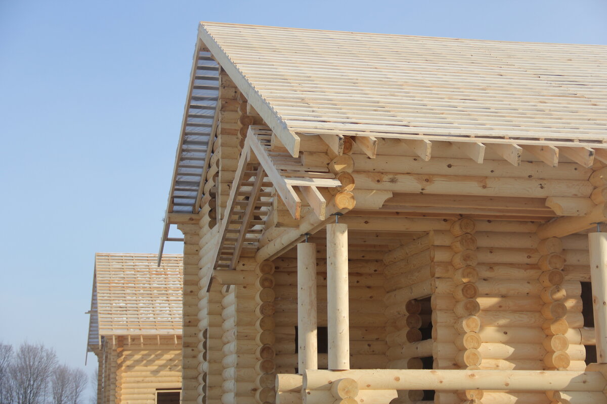 Строительство дома из оцилиндрованного бревна – технология сборки бревенчатого сруба